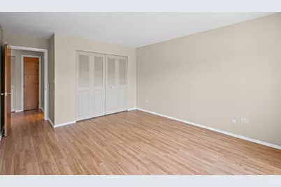 5005 Enfield Avenue #108, Skokie, IL 60077 - Photo 9
