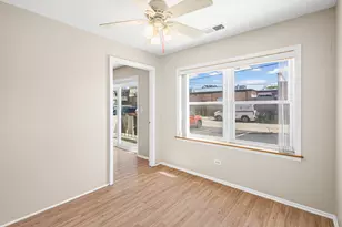 5005 Enfield Ave, Skokie, IL 60077 - Photo 13