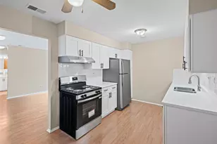 5005 Enfield Ave, Skokie, IL 60077 - Photo 7