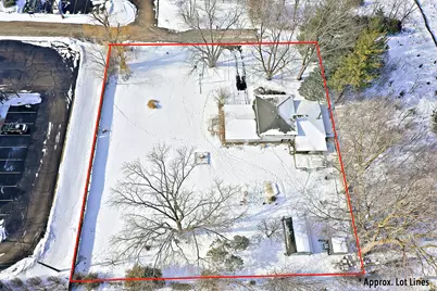 8 E Rollins Road, Round Lake Beach, IL 60073 - Photo 23