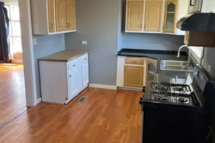 8856 S Washtenaw Ave, Evergreen Park, IL 60805 - Photo 5