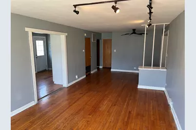 8856 S Washtenaw Avenue, Evergreen Park, IL 60805 - Photo 3