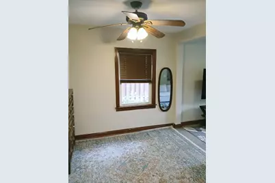 6810 W 95th Place, Oak Lawn, IL 60453 - Photo 5