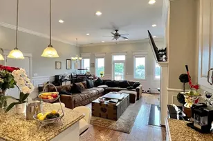 3929 N Western Ave, Chicago, IL 60618 - Photo 3