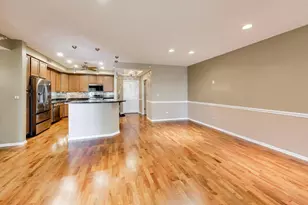 425 Village Green, Lincolnshire, IL 60069 - Photo 13