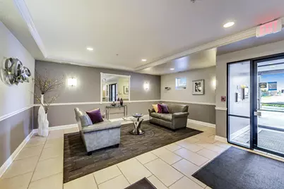 425 Village Green #508, Lincolnshire, IL 60069 - Photo 5