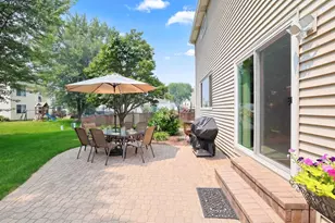3105 Merrywell Ct, Carpentersville, IL 60110 - Photo 41