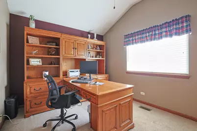 3105 Merrywell Court, Carpentersville, IL 60110 - Photo 29