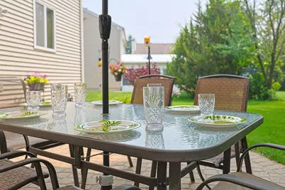 3105 Merrywell Court, Carpentersville, IL 60110 - Photo 39