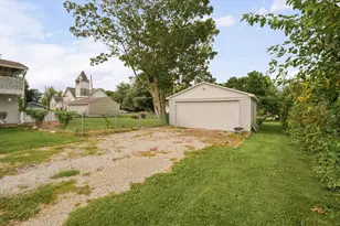 108 S Main, Arrowsmith, IL 61722 - Photo 15