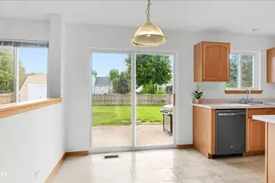 418 Terrace Ln, Oswego, IL 60543 - Photo 11