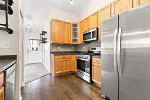 903 Genesee Dr, Naperville, IL 60563 - Photo 11