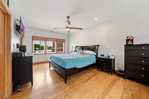 2455 W Ohio St, Chicago, IL 60612 - Photo 37