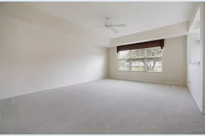 13504 Bonaire Road, Huntley, IL 60142 - Photo 7