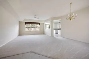 13504 Bonaire Rd, Huntley, IL 60142 - Photo 5