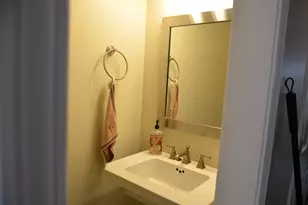 3335 N Racine Ave, Chicago, IL 60657 - Photo 9