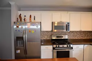 3335 N Racine Ave, Chicago, IL 60657 - Photo 5