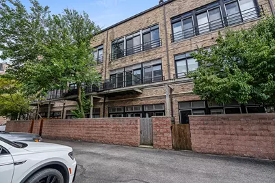 1760 W Wrightwood Avenue #305, Chicago, IL 60614 - Photo 11