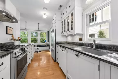110 Kedzie Street, Evanston, IL 60202 - Photo 17