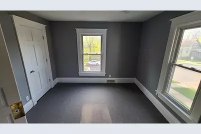 121 N May Street, Aurora, IL 60506 - Photo 19