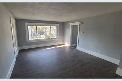 121 N May Street, Aurora, IL 60506 - Photo 23