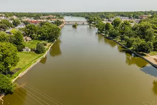 330 S River Ln, Geneva, IL 60134 - Photo 47