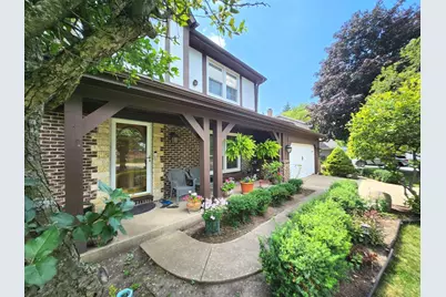 709 Garfield Avenue, Libertyville, IL 60048 - Photo 3