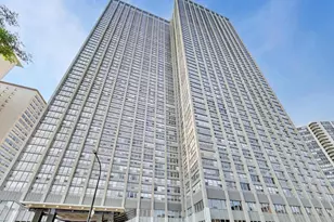 655 W Irving Park Rd, Chicago, IL 60613 - Photo 31