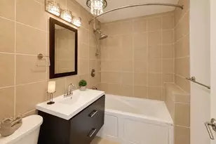 655 W Irving Park Rd, Chicago, IL 60613 - Photo 17