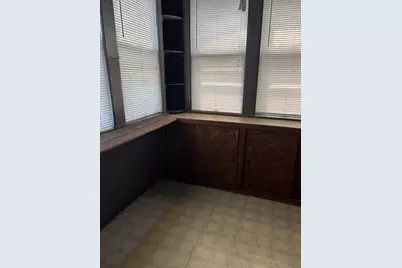 3327 S Lituanica Avenue, Chicago, IL 60608 - Photo 25