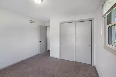 [Address not provided], Elgin, IL 60120 - Photo 5