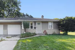 [Address not provided], Elgin, IL 60120 - Photo 1