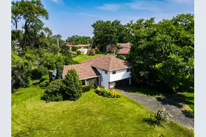 9240 S 86th Court, Hickory Hills, IL 60457 - Photo 1