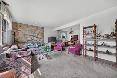 9240 S 86th Court, Hickory Hills, IL 60457 - Photo 5