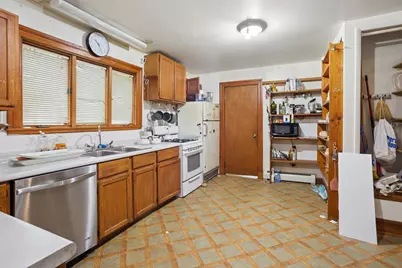 100 W Natoma Avenue, Addison, IL 60101 - Photo 3