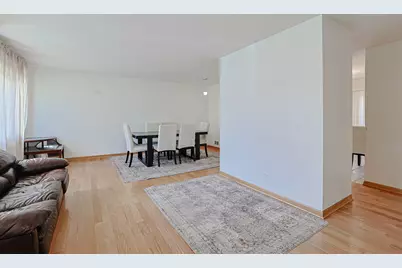 521 Edgewood Lane, Elk Grove Village, IL 60007 - Photo 3