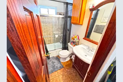 637 W 46th Place, Chicago, IL 60609 - Photo 5