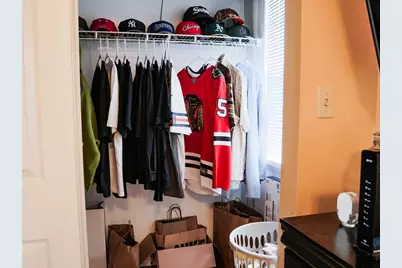 637 W 46th Place, Chicago, IL 60609 - Photo 13