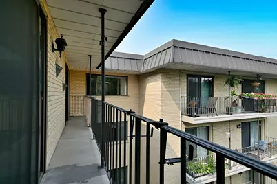 6221 N Niagara Avenue #506, Chicago, IL 60631 - Photo 25