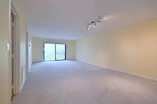 6221 N Niagara Ave, Chicago, IL 60631 - Photo 11