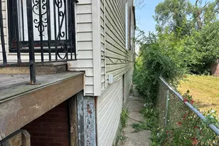 7010 S Marshfield Ave, Chicago, IL 60636 - Photo 3