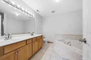 11100 Karen Dr, Orland Park, IL 60467 - Photo 19