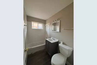 12448 Fairview Avenue #2W, Blue Island, IL 60406 - Photo 5