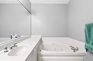 7410 Lincoln Ave, Skokie, IL 60076 - Photo 23
