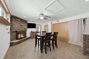 6743 106th Pl, Chicago Ridge, IL 60415 - Photo 7