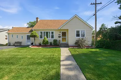 6743 106th Place, Chicago Ridge, IL 60415 - Photo 1