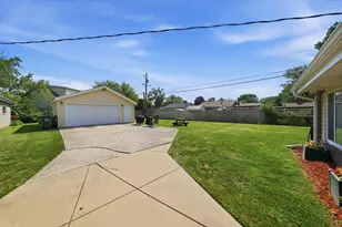 6743 106th Pl, Chicago Ridge, IL 60415 - Photo 31