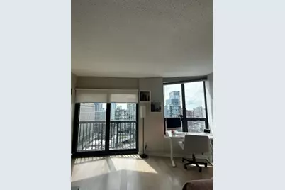 400 N La Salle Drive #2209, Chicago, IL 60654 - Photo 3