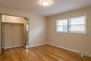 7520 W Carmen Ave, Harwood Heights, IL 60706 - Photo 7