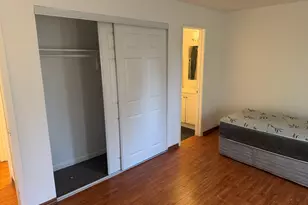 510 Hill Dr, Hoffman Estates, IL 60194 - Photo 5